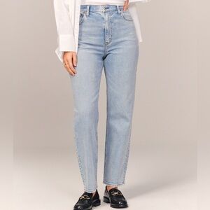 Abercrombie and Fitch Ultra High Rise The Ankle Straight Jeans (Curve Love)